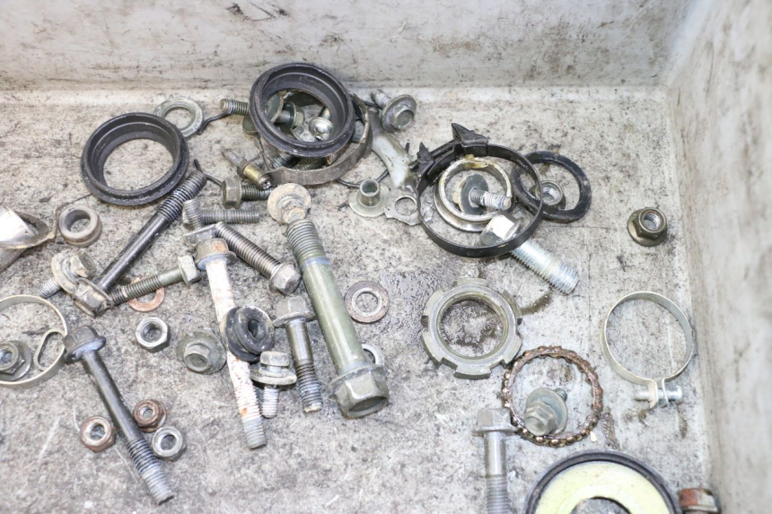 photo de SCREWS BAG YAMAHA TTR 125 (2000 - 2020) - Zoom on usage condition