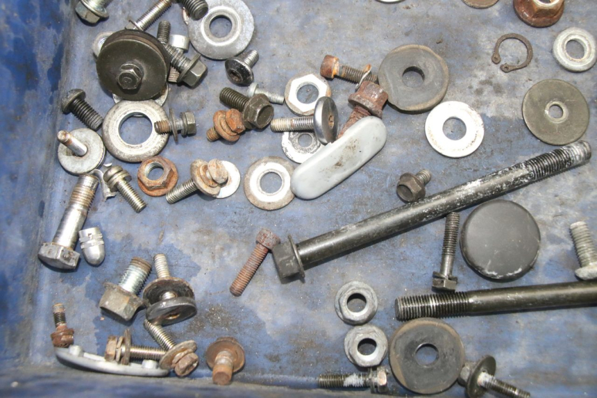 photo de SCREWS BAG YAMAHA XV VIRAGO 535 (1988 - 2004) - Alternative perspective