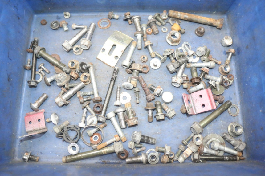 photo de SCREWS BAG YAMAHA XVS DRAG STAR DRAGSTAR 650 (1997 - 2007) - Main view