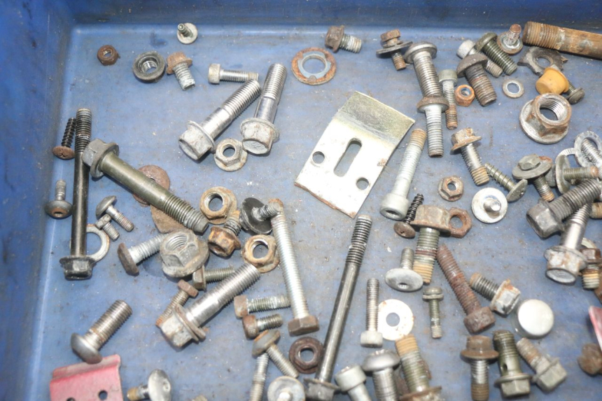 photo de SCREWS BAG YAMAHA XVS DRAG STAR DRAGSTAR 650 (1997 - 2007) - Component detail