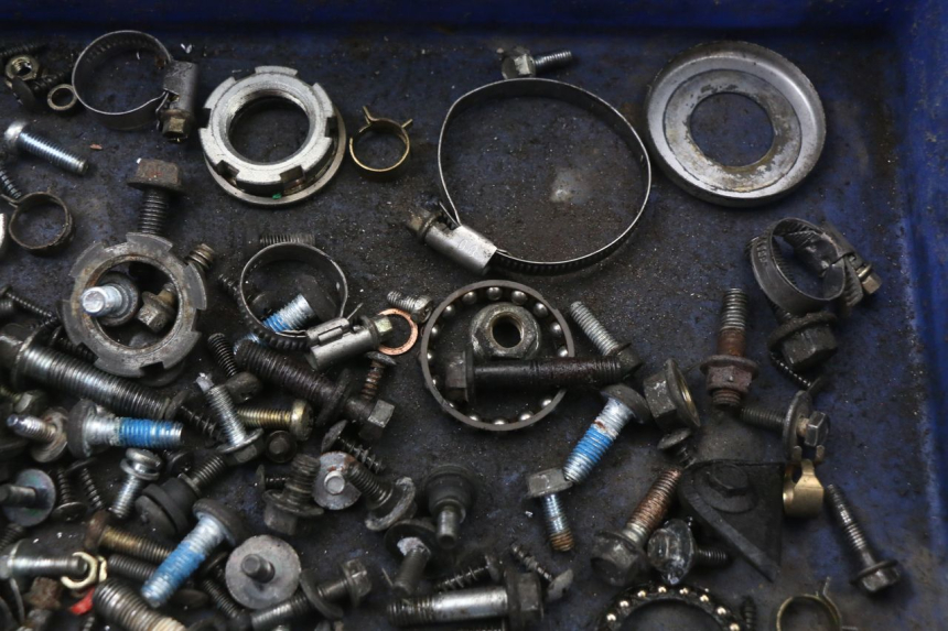 photo de SCREW BAG YAMAHA YP MAJESTY 125 (2002 - 2006) - Zoom on usage condition