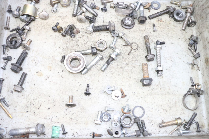 photo de SCREW BAG YAMAHA YP MAJESTY 125 (2002 - 2006) - Component detail