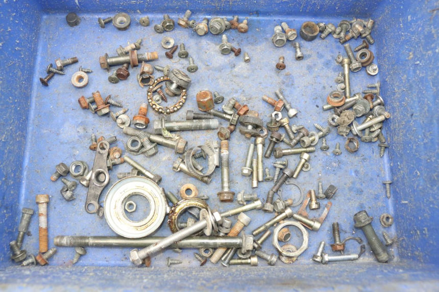 photo de SCREW FASTENER BAG YIYING YY50QT-10 50 (2007 - 2022) - Main view