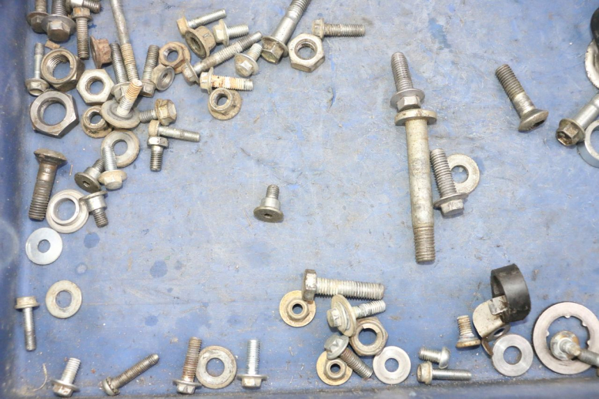 photo de SCREWS BAG YAMAHA YZ-F YZF 250 (2014 - 2018) - Zoom on usage condition