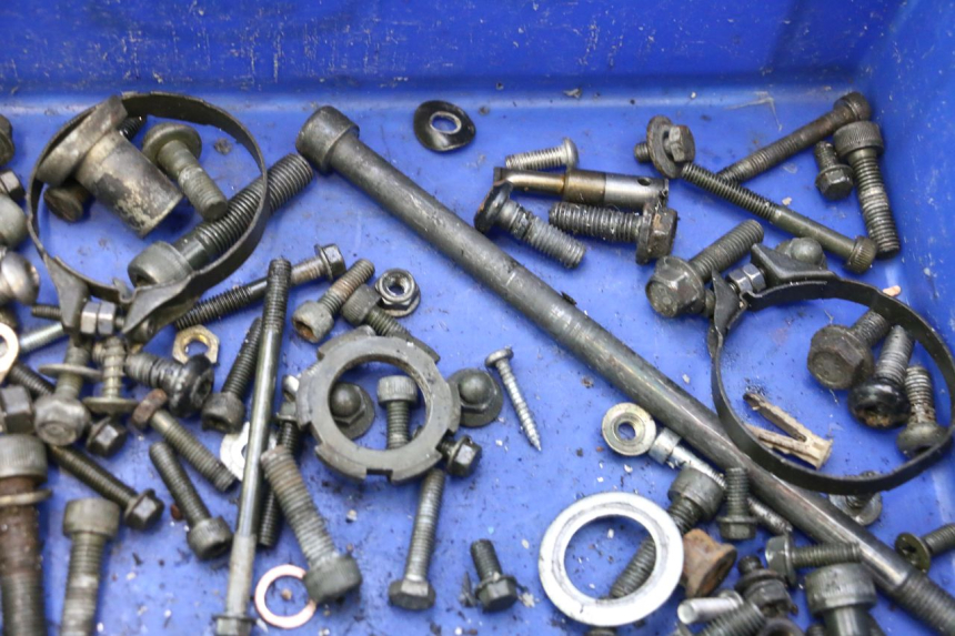 photo de SCREWS BAG YAMAHA YZF R GENESIS 750 (1993 - 1998) - Product overview