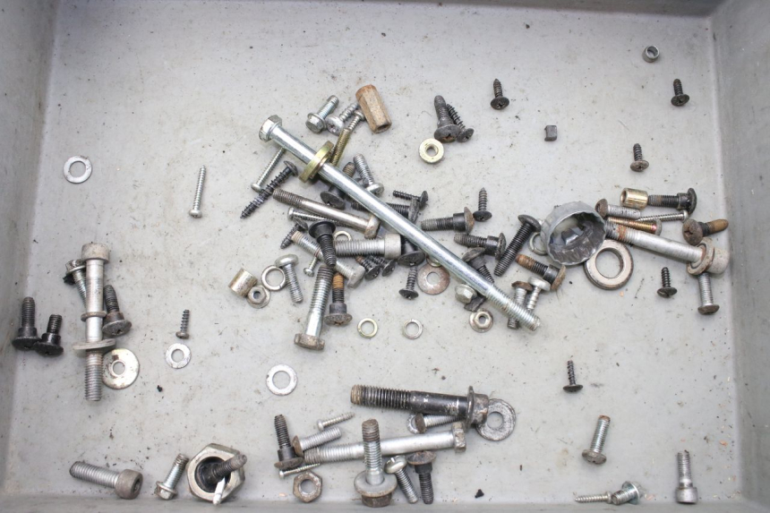 photo de SCREW FASTENER BAG PIAGGIO ZIP 2T 50 (2009 - 2019) - Main view