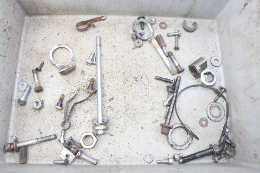 photo de SCREW FASTENER BAG PIAGGIO ZIP 2T 50 (2009 - 2019) - Main view