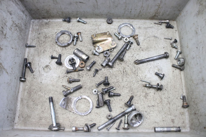 photo de SCREW FASTENER BAG PIAGGIO ZIP 2T 50 (2009 - 2019) - Main view