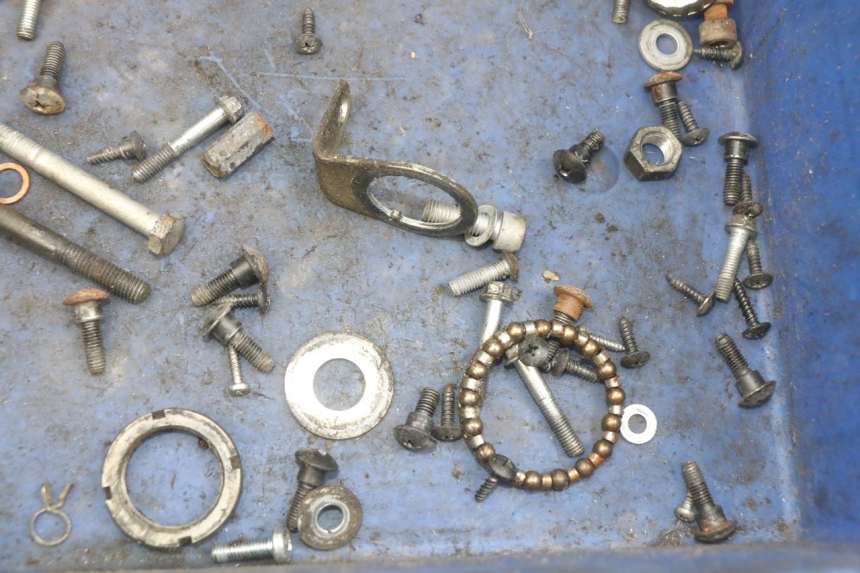 photo de SCREW FASTENER BAG PIAGGIO ZIP 2T 50 (2009 - 2019) - Zoom on usage condition