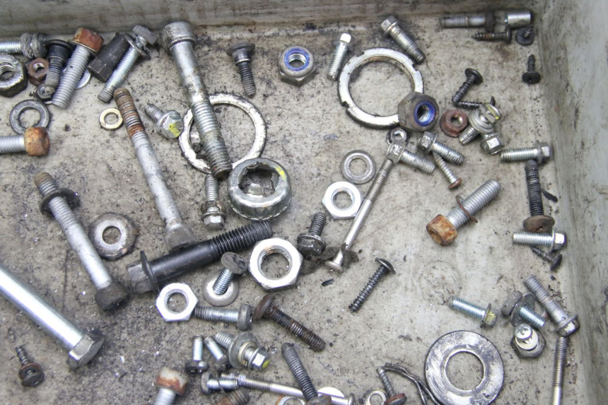 photo de SCREW FASTENER BAG PIAGGIO ZIP 4T 50 (2018 - 2020) - Alternative perspective