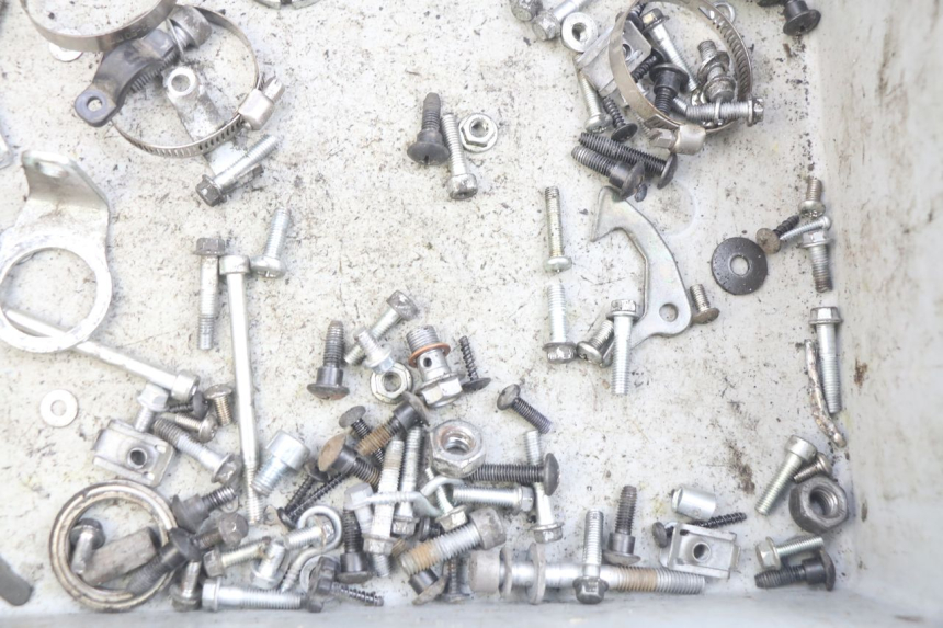 photo de SCREW FASTENER BAG PIAGGIO ZIP 4T 50 (2018 - 2020) - Zoom on usage condition