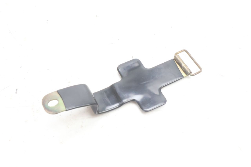 photo de BATTERY STRAP SYM ORBIT III 3 4T 50 (2021 - 2025) - Zoom on usage condition