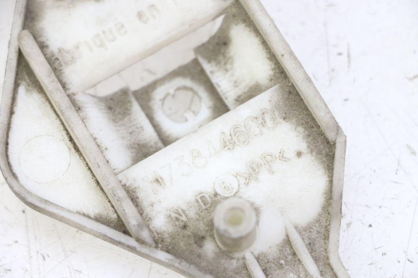 photo de BATTERY STRAP PEUGEOT SATELIS COMPRESSOR K15 125 (2006 - 2009) - Zoom on usage condition