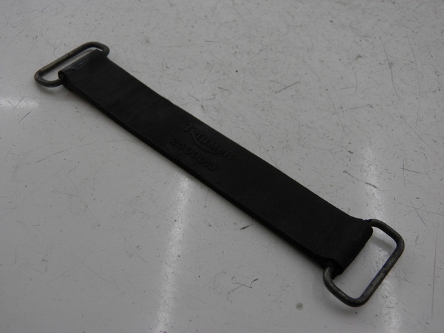 photo de BATTERY STRAP TRIUMPH TROPHY 1200 (1996 - 2003) - Component detail