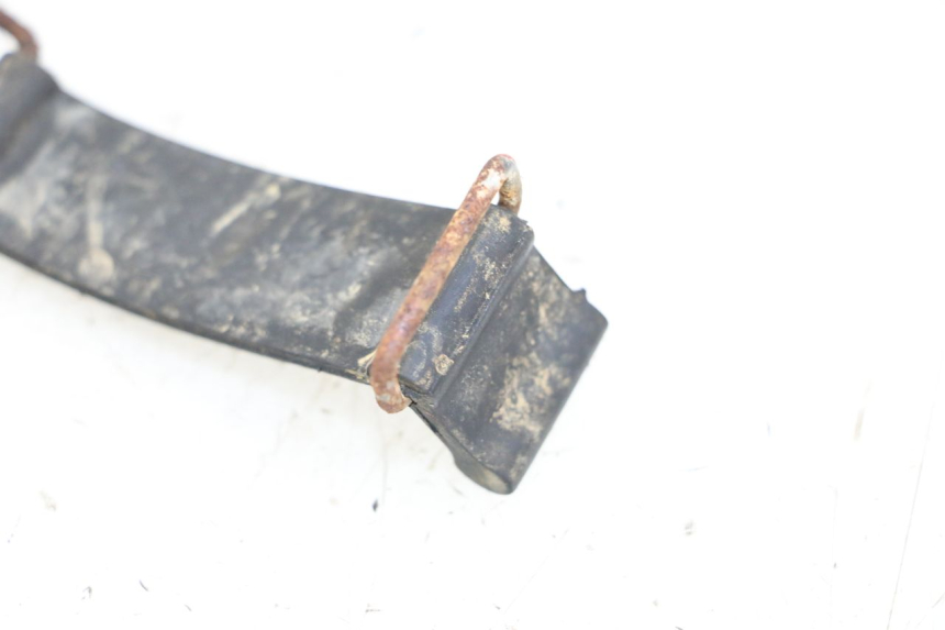photo de TOOL ROLL STRAP YAMAHA DTLC 125 (1982 - 1987) - Component detail