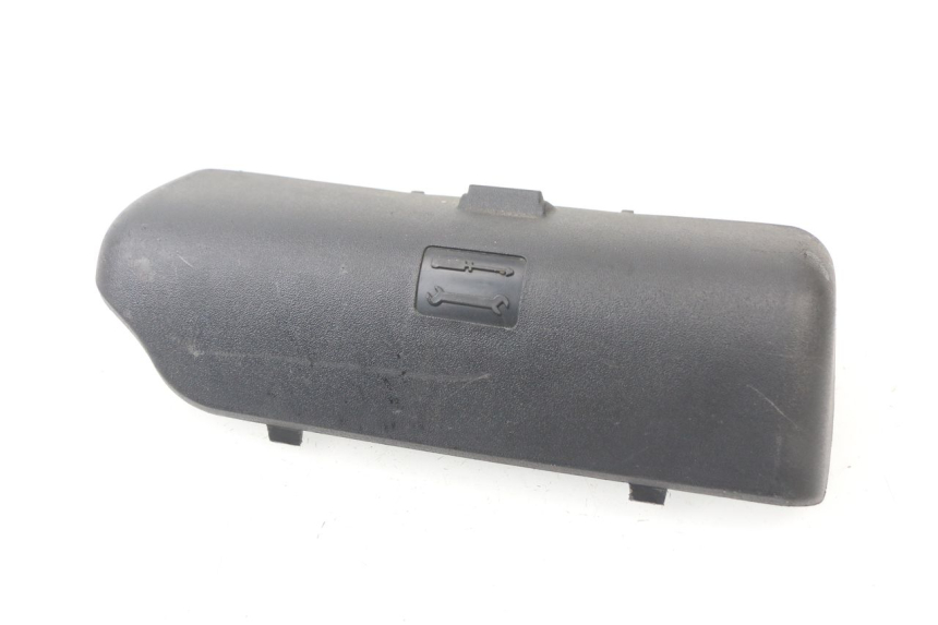 photo de TOOL KIT STRAP PIAGGIO MP3 500 (2011 - 2015) - Main view