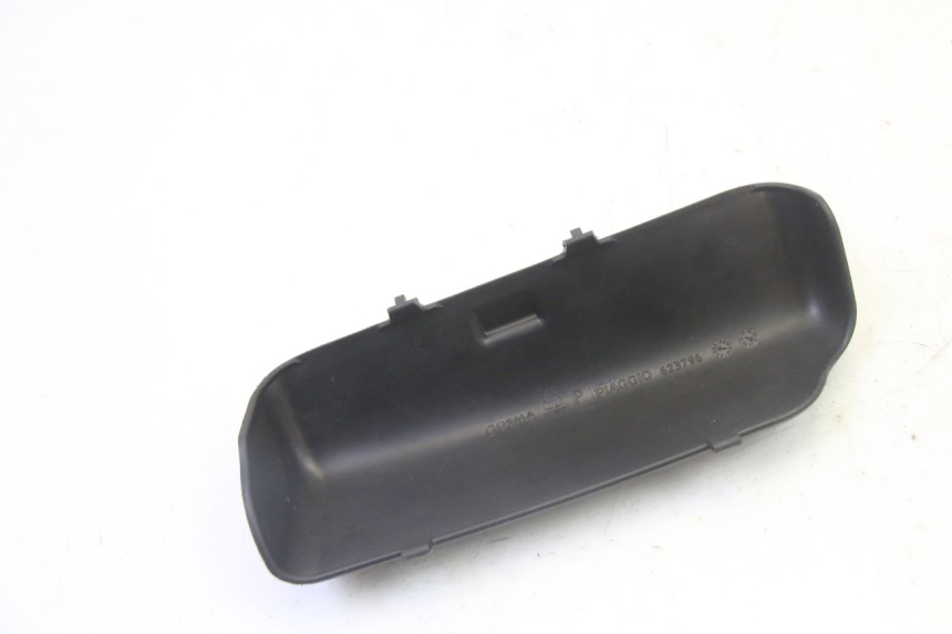 photo de TOOL KIT STRAP PIAGGIO MP3 500 (2011 - 2015) - Alternative perspective