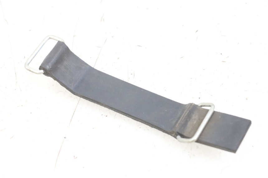 photo de TOOL KIT STRAP KAWASAKI VERSYS ABS 650 (2015 - 2018) - Zoom on usage condition