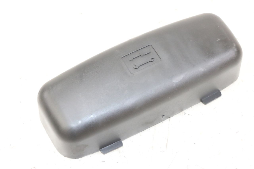 photo de TOOL KIT STRAP PIAGGIO XEVO - X EVO 125 (2007 - 2017) - Zoom on usage condition