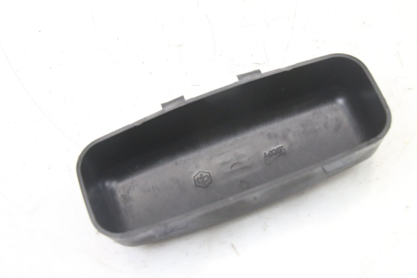 photo de TOOL KIT STRAP PIAGGIO XEVO - X EVO 125 (2007 - 2017) - Technical close-up