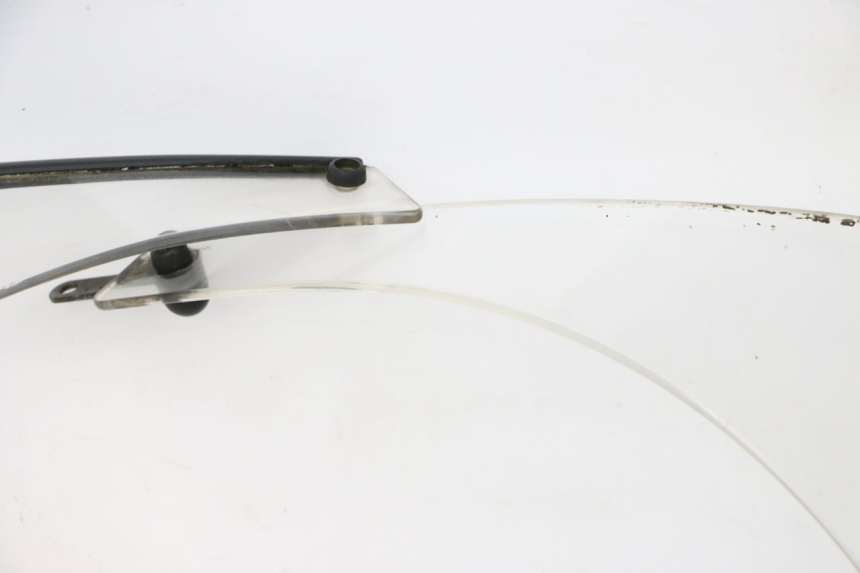 photo de WINDSHIELD BMW C1 125 (2000 - 2003) - Surface and material condition