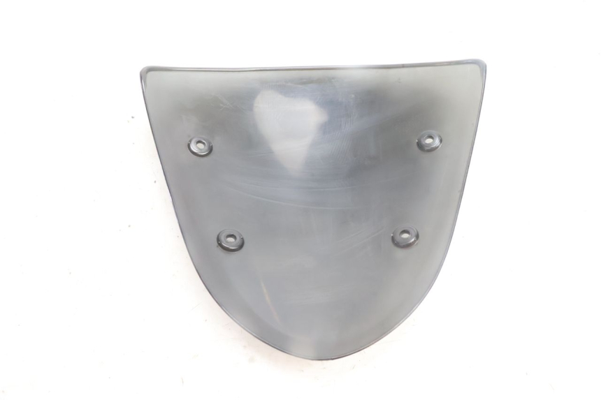 photo de WINDSHIELD GILERA RUNNER SP 50 (2002 - 2004) - Fixing points details