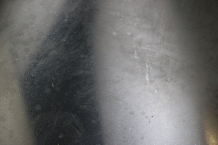 photo de WINDSHIELD SUZUKI GSR 750 (2011 - 2017) - Zoom on usage condition