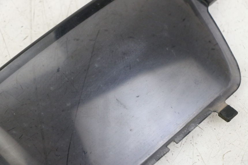 photo de WINDSHIELD YAMAHA TDR DELTABOX 125 (1997 - 2003) - Zoom on usage condition