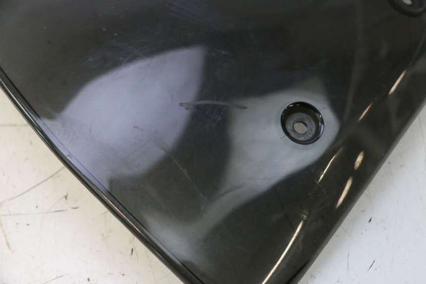 photo de WINDSHIELD PIAGGIO TYPHOON 50 (2000 - 2009) - Component detail