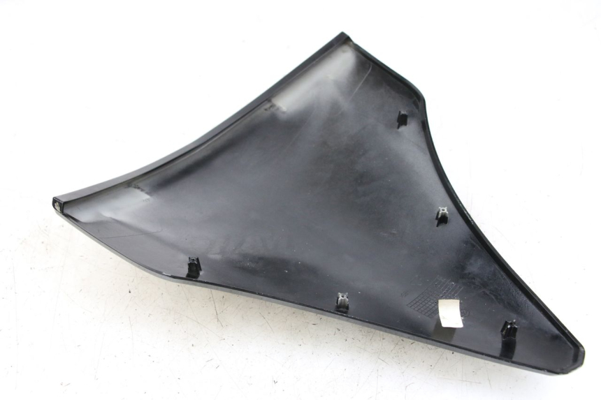 photo de WINDSHIELD PIAGGIO X10 125 (2012 - 2017) - Component detail