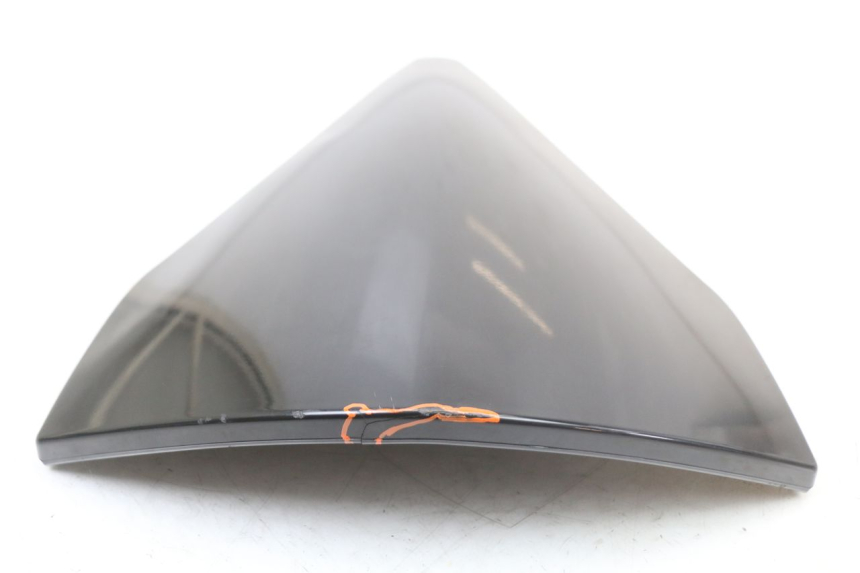 photo de WINDSHIELD PIAGGIO X10 125 (2012 - 2017) - Technical close-up