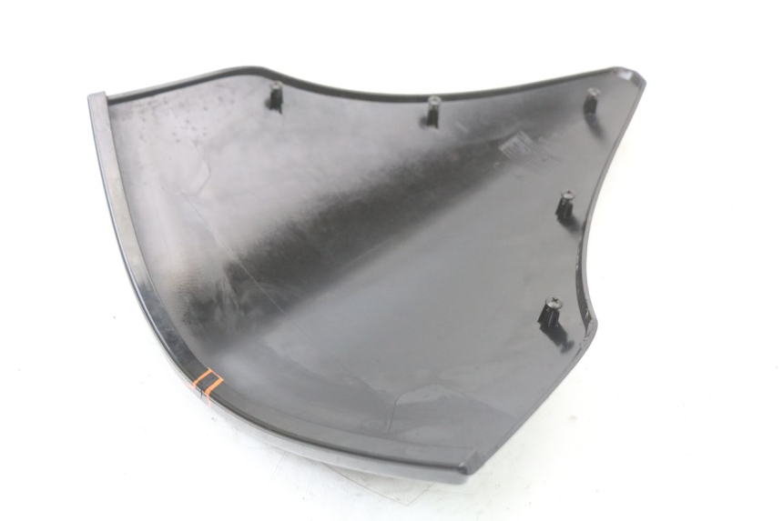 photo de WINDSHIELD PIAGGIO X10 125 (2012 - 2017) - Markings and original references