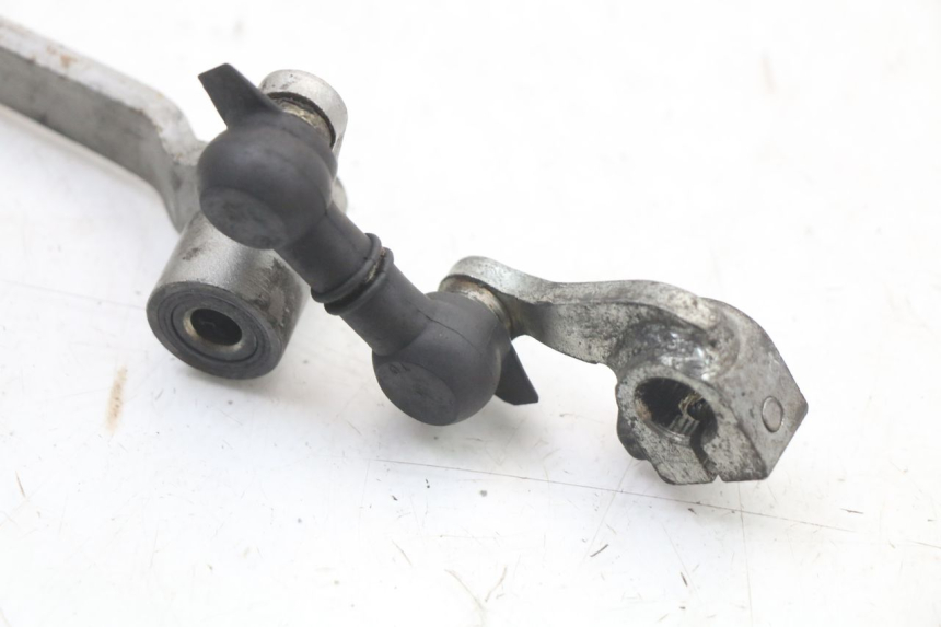 photo de SHIFTER HONDA CBR F 1000 (1993 - 1996) - Checked used part