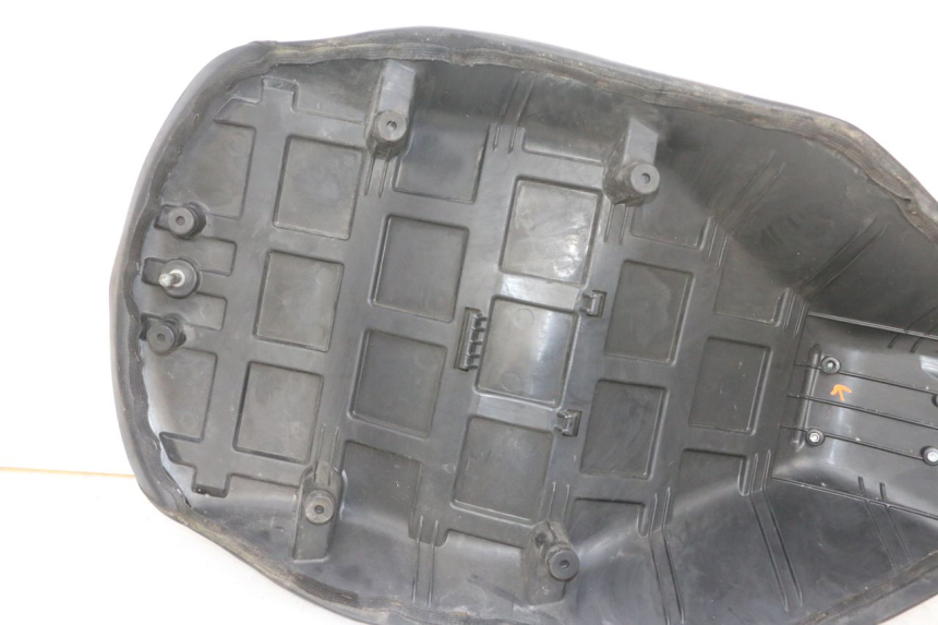 photo de SEAT ADIVA AD3 300 (2014 - 2020) - Surface and material condition