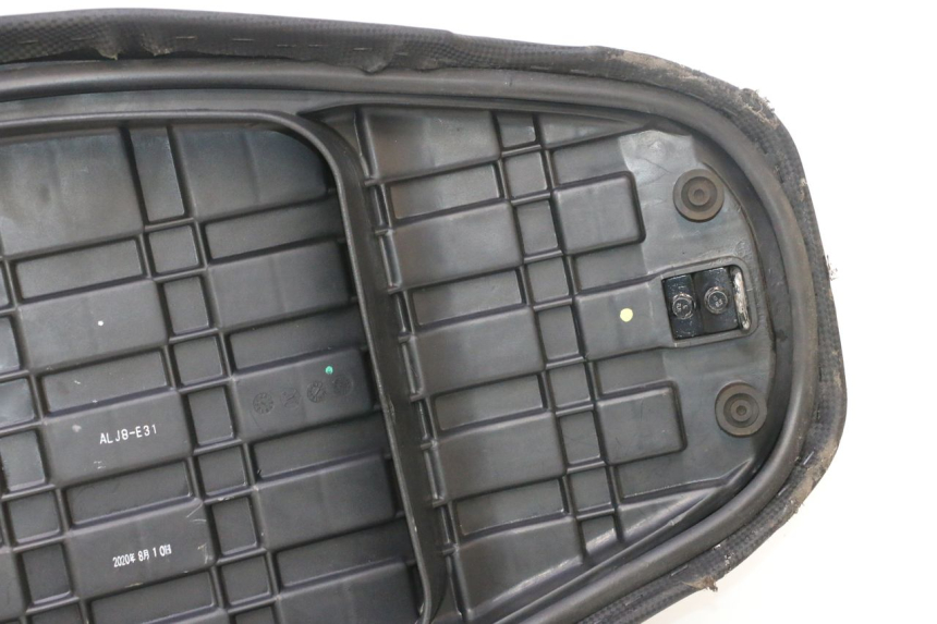 photo de SEAT KYMCO AGILITY 16+ 4T 50 (2018 - 2023) - Zoom on usage condition