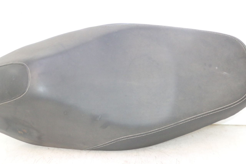 photo de SEAT KYMCO AGILITY 16+ 4T 50 (2018 - 2023) - Fixing points details