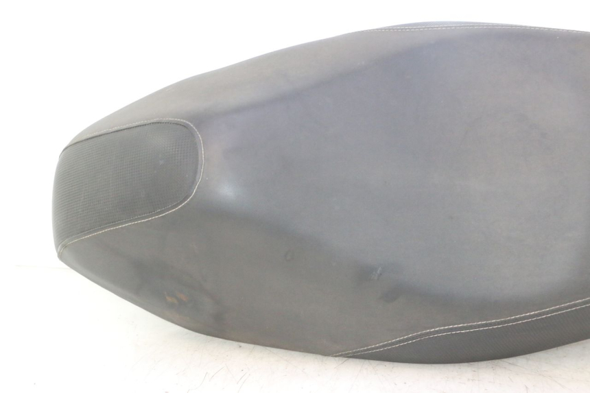 photo de SEAT KYMCO AGILITY 16+ 4T 50 (2018 - 2023) - Surface and material condition