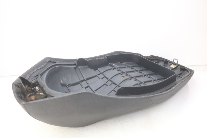 photo de SEAT KYMCO AGILITY CITY 2T 50 (2008 - 2016) - Surface and material condition