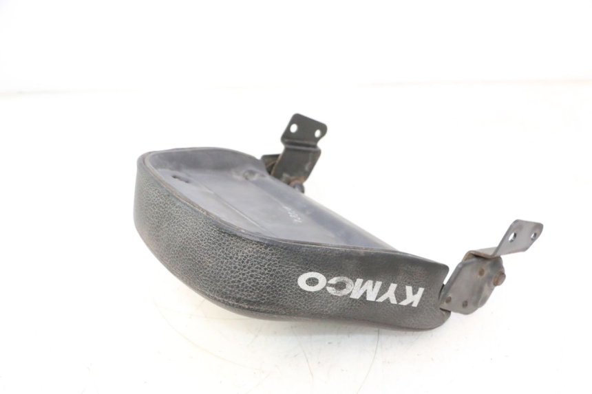 photo de REAR SEAT KYMCO AGILITY 4T 10" 50 (2005 - 2018) - Technical close-up