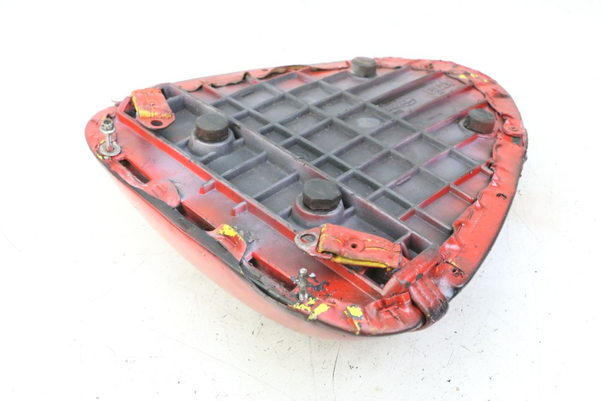 photo de REAR SEAT APRILIA RS 50 (1999 - 2005) - Alternative perspective