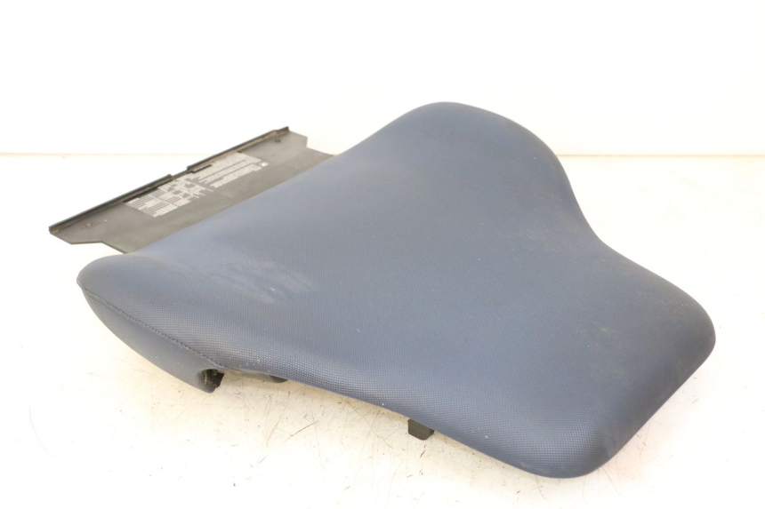 photo de REAR SEAT BMW C1 125 (2000 - 2003) - Zoom on usage condition