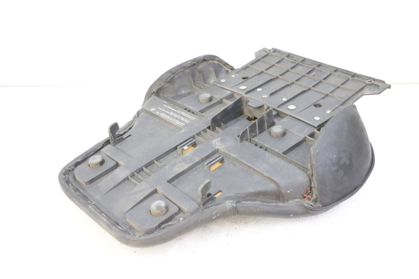 photo de REAR SEAT BMW C1 125 (2000 - 2003) - Technical close-up