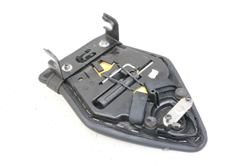 photo de REAR SEAT BMW S RR ABS S1000RR 1000 (2015 - 2018) - Alternative perspective