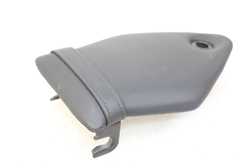 photo de REAR SEAT BMW S RR ABS S1000RR 1000 (2015 - 2018) - Fixing points details