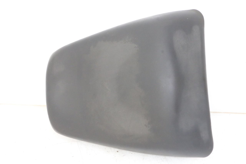 photo de REAR SEAT HONDA CBF 500 (2004 - 2007) - Fixing points details