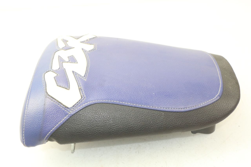 photo de REAR SEAT HONDA CBR 919 RR FIREBLADE 900 (1998 - 1999) - Additional view of the item