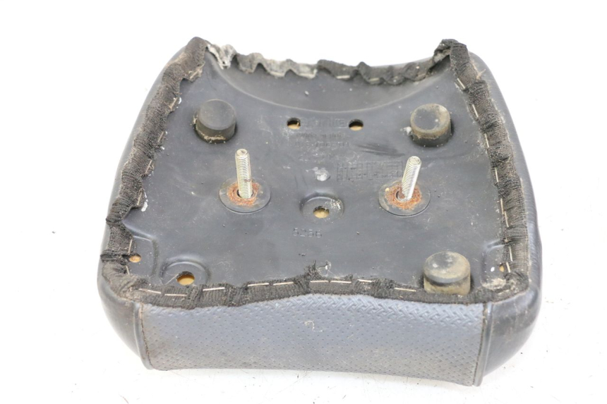 photo de REAR SEAT APRILIA CLASSIC 125 (1995 - 2001) - Technical close-up