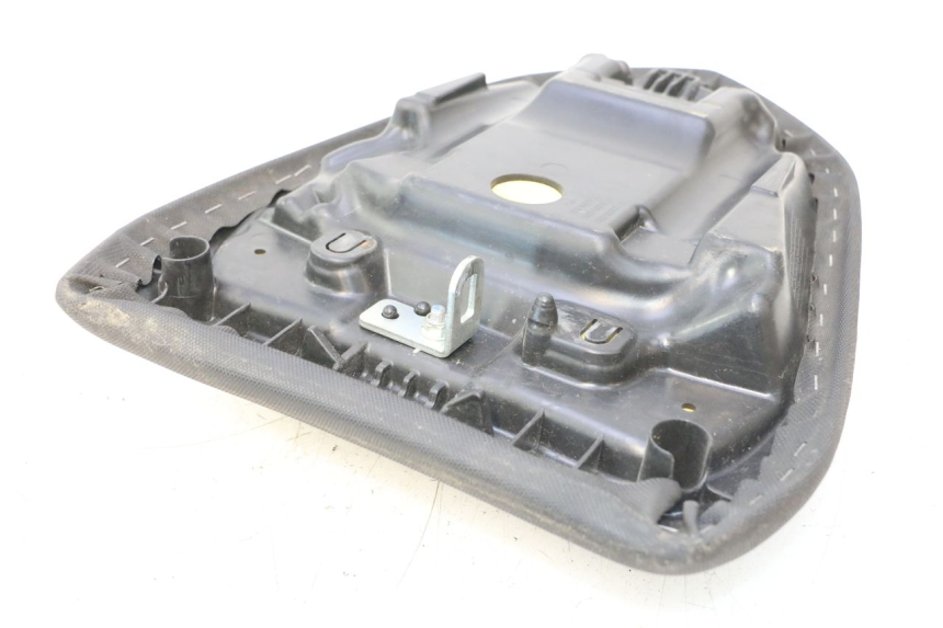 photo de REAR SEAT KAWASAKI ER-6 ER6 F ABS 650 (2012 - 2016) - Zoom on usage condition