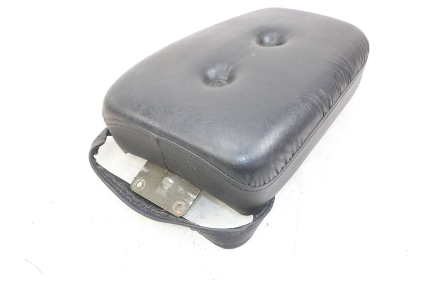 photo de REAR SEAT SUZUKI GZ MARAUDER 125 (1998 - 2004) - Product overview