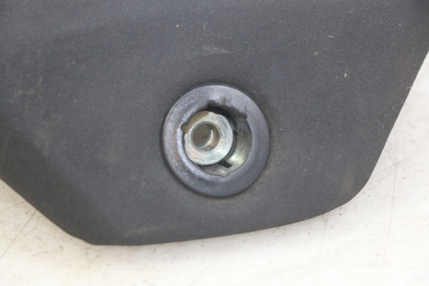 photo de REAR SEAT YAMAHA MT ABS 125 (2014 - 2018) - Technical close-up